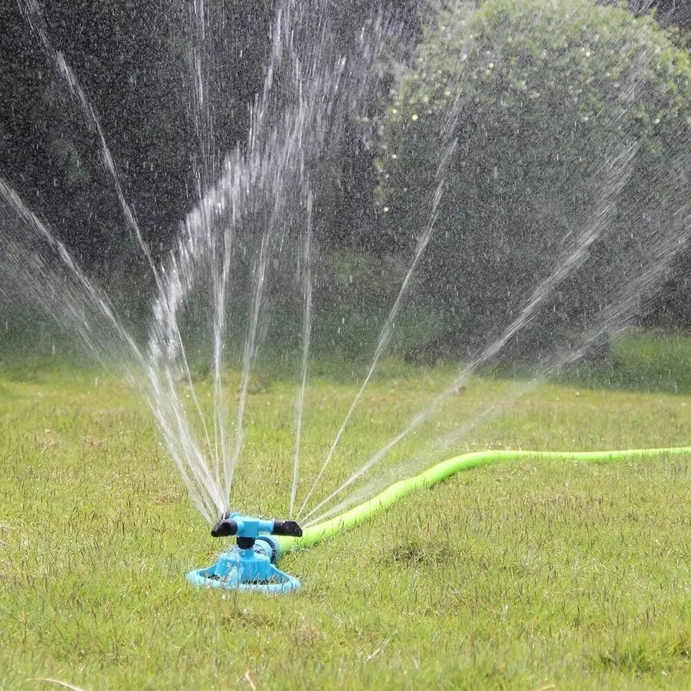360° Rotating Sprinkler — Automatic Lawn Watering 3