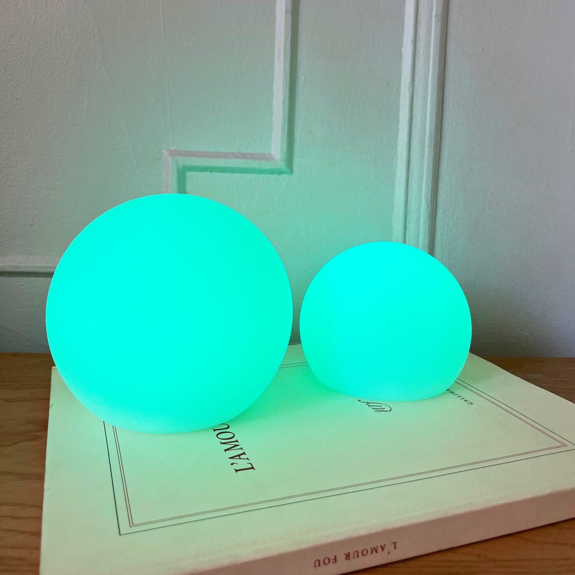 Cordless LED Table Lamp — 16 Adjustable Colors