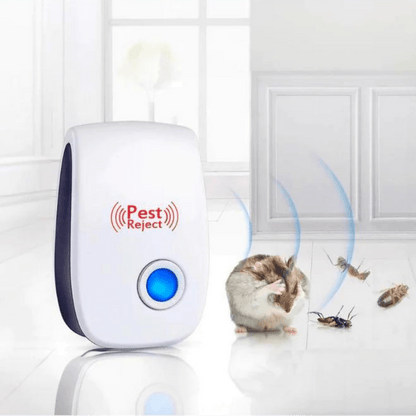 Ultrasonic Pest Repeller — Covers Up to 40 m²