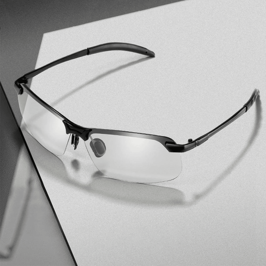 Photochromic Polarized Sunglasses — UV400 Day to Dusk