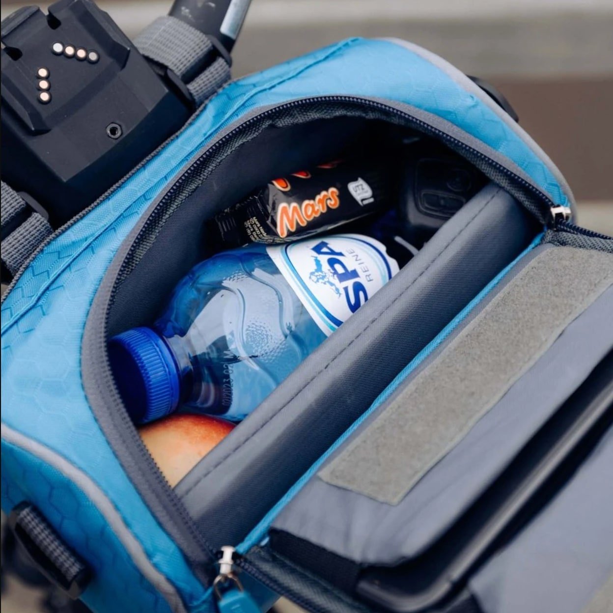 Bike Handlebar Bag — Waterproof Touchscreen Top 2