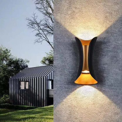 Curved LED Wall Light — IP65 Waterproof Outdoor 9