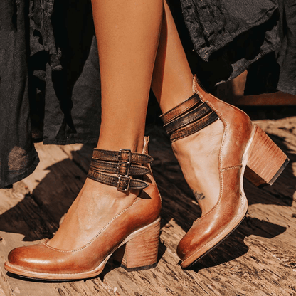 Elegant Comfort Sandals with Ergonomic Sole 5