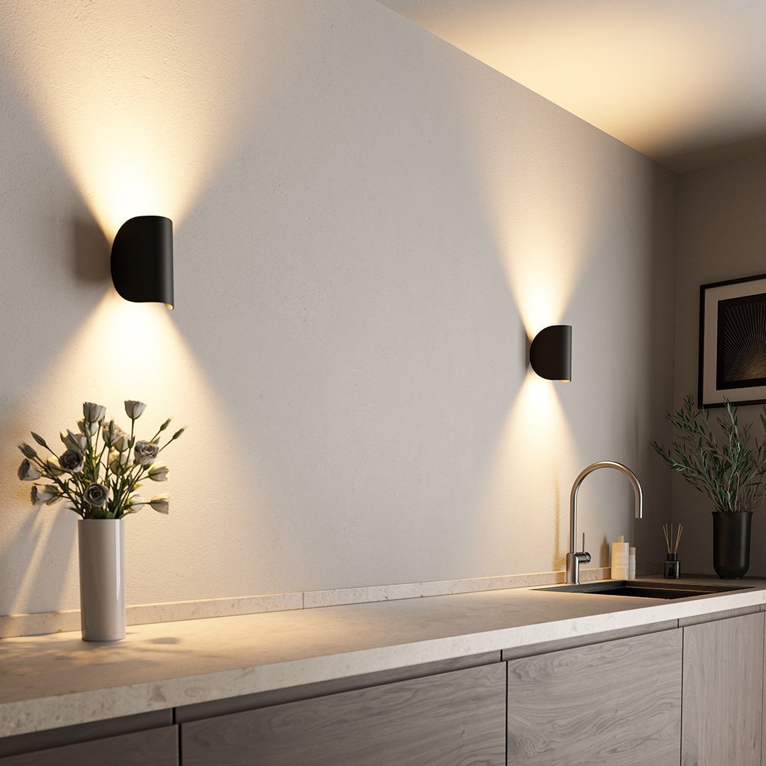 LED Wall Light — Rotating Waterproof IP65 Outdoor Lamp 1