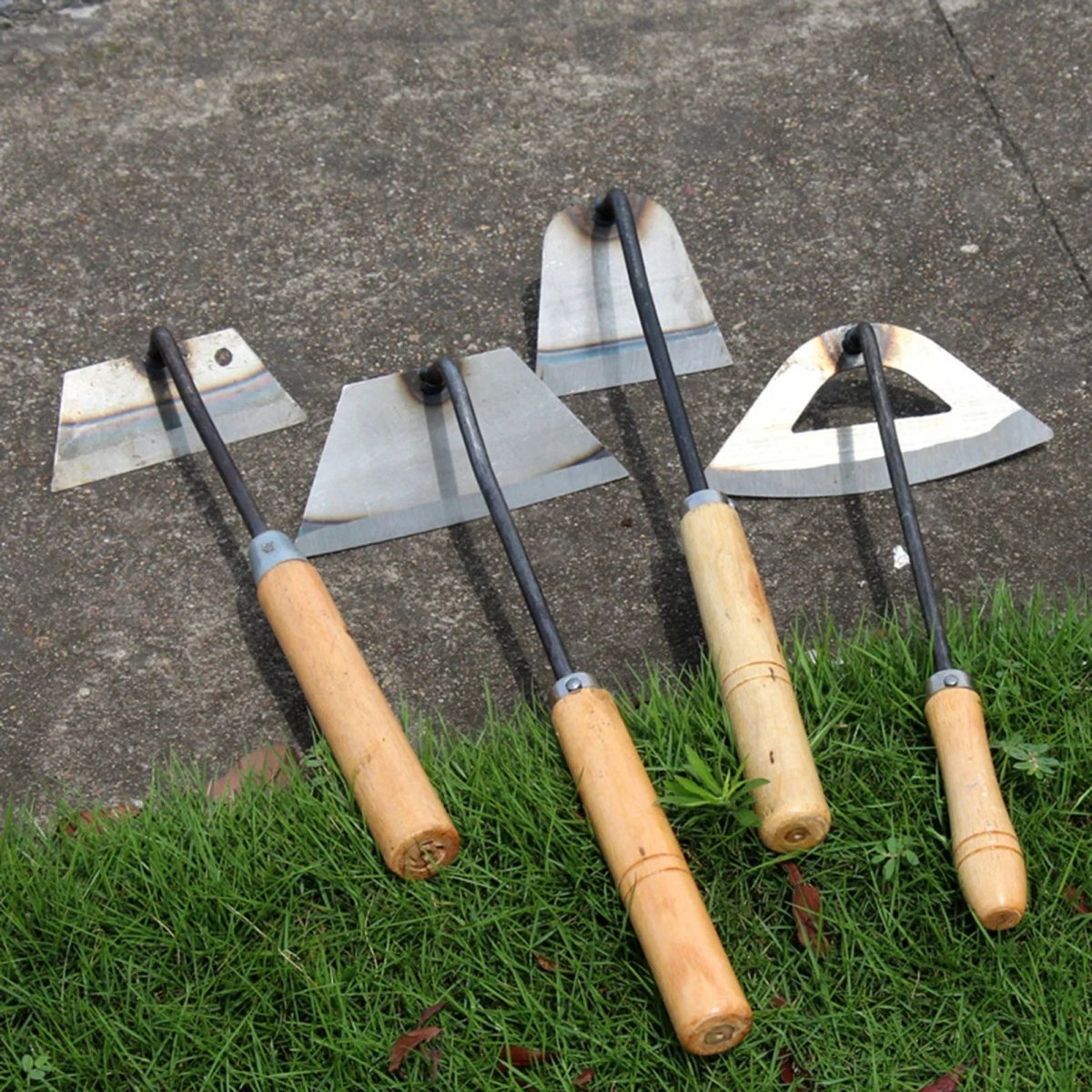 Multi-Use Garden Hoe — Carbon Steel Weeding Tool 2