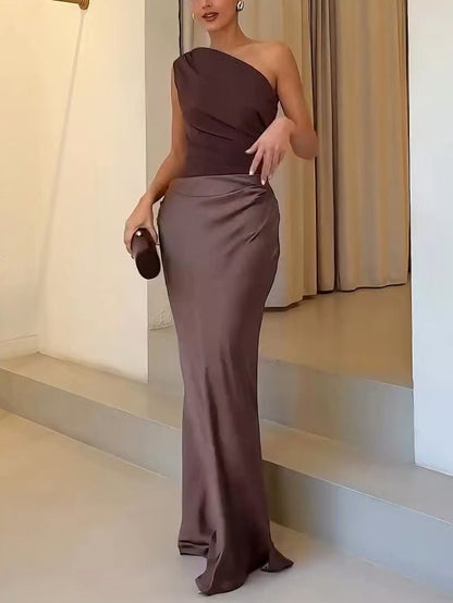 One-Shoulder Maxi Dress with Pleated Draping 6