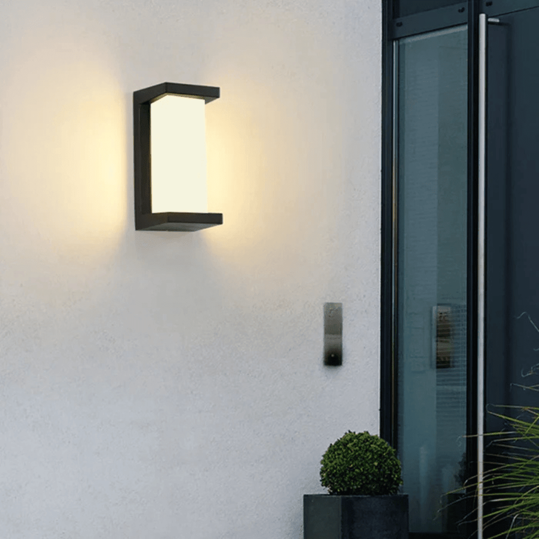 Outdoor LED Wall Lamp With Motion Sensor — Waterproof 6