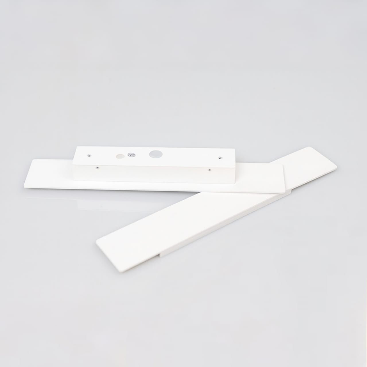 Outdoor LED Wall Light — Weatherproof White Sconce 9