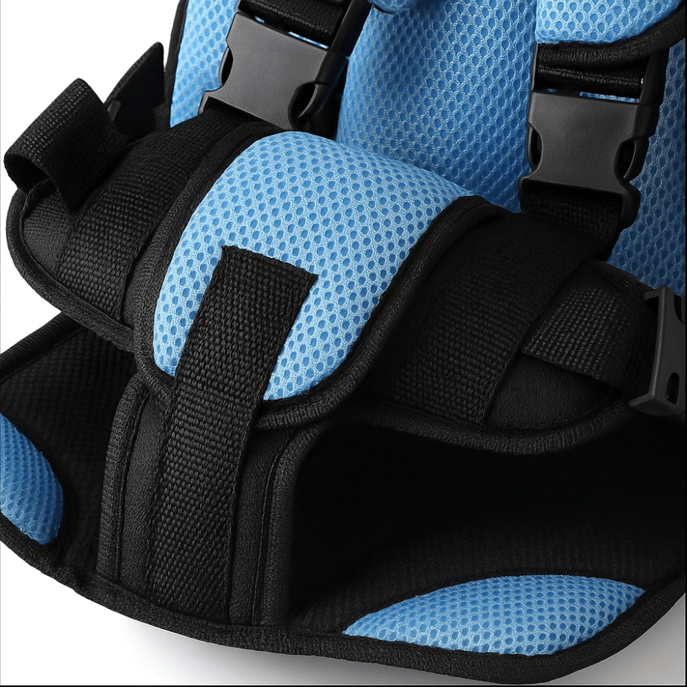 Portable Kids Car Seat with Breathable 5-Point Harness 5