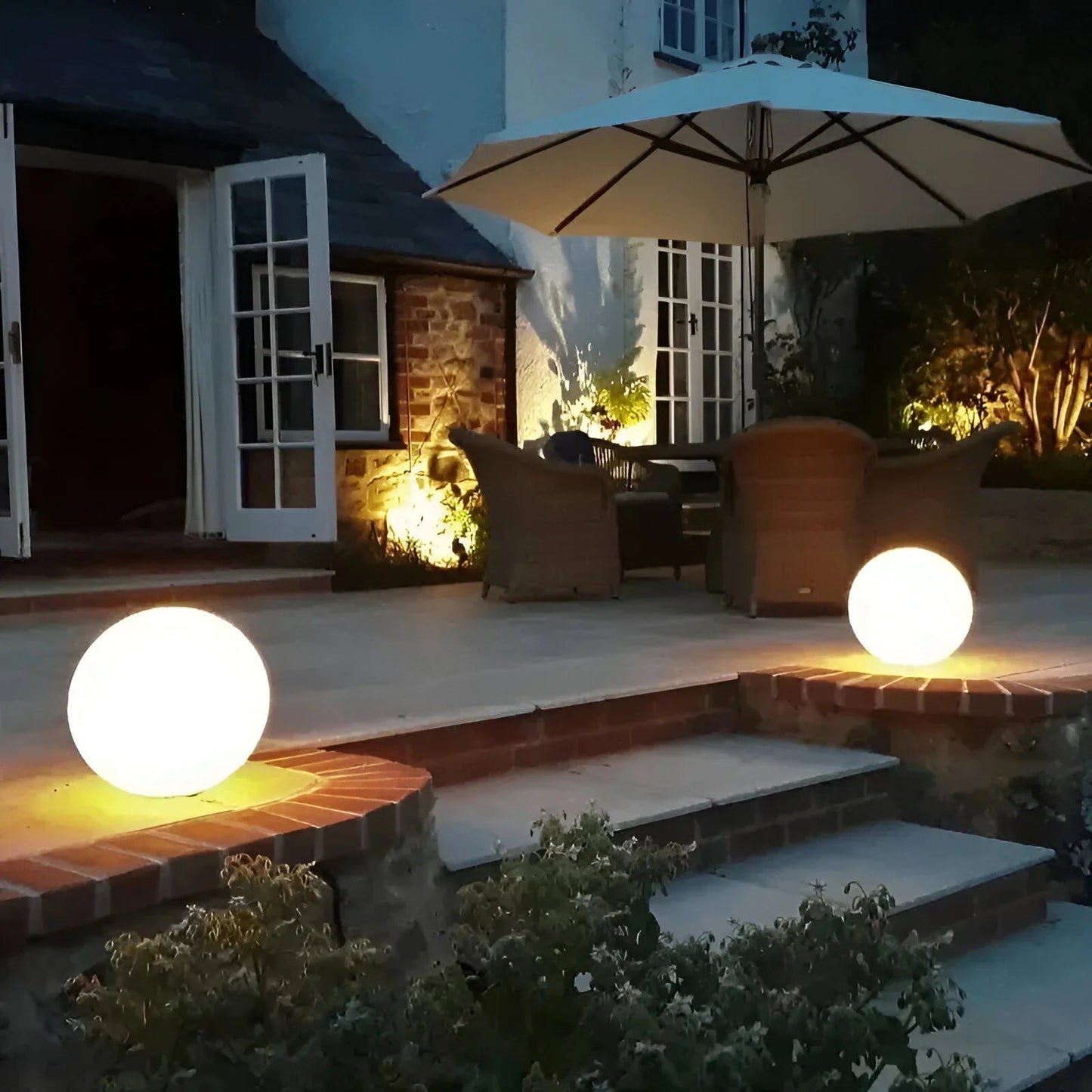 Rechargeable LED Globe Lamp — Color-Changing Glow 3