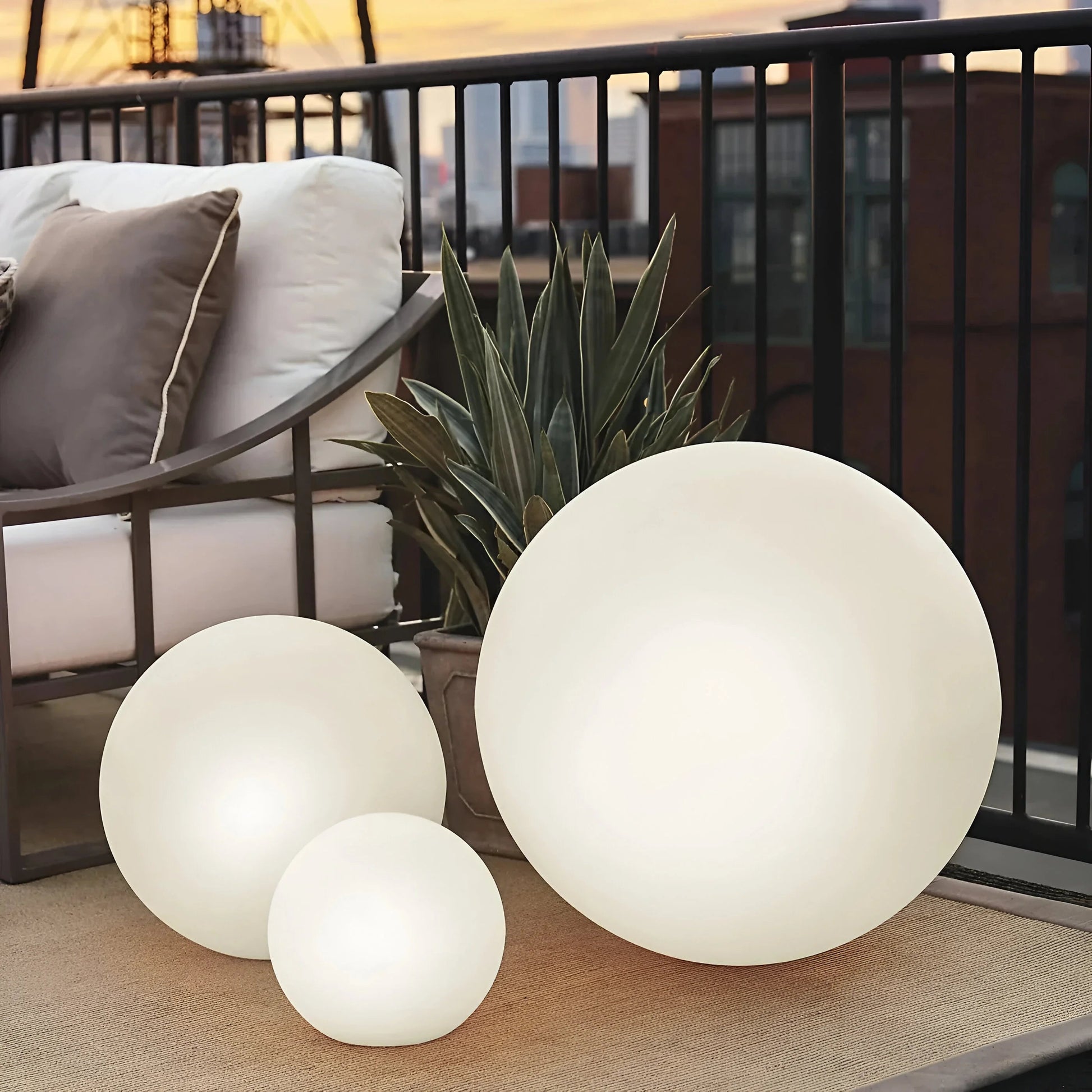 Rechargeable LED Globe Lamp — Color-Changing Glow 7