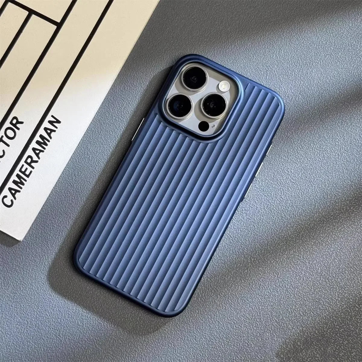 Slim iPhone Case — Shockproof Titanium Protection 8