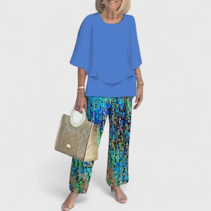 Two-Piece Outfit Set — Elegant Top and Trousers 10