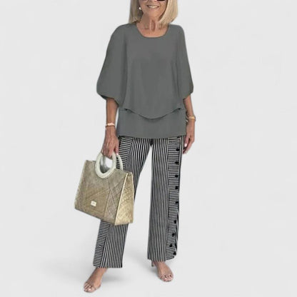 Two-Piece Outfit Set — Elegant Top and Trousers 14
